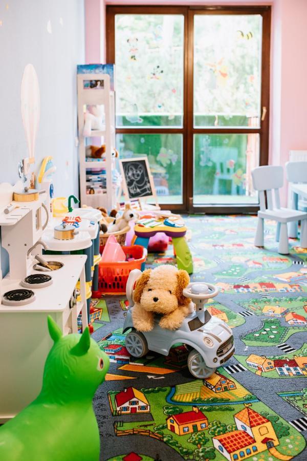 Hotel Osrodek Szkoleniowo Wypoczynkowy Roznow Esterno foto