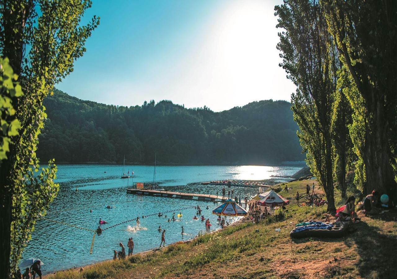 Hotel Osrodek Szkoleniowo Wypoczynkowy Roznow Esterno foto